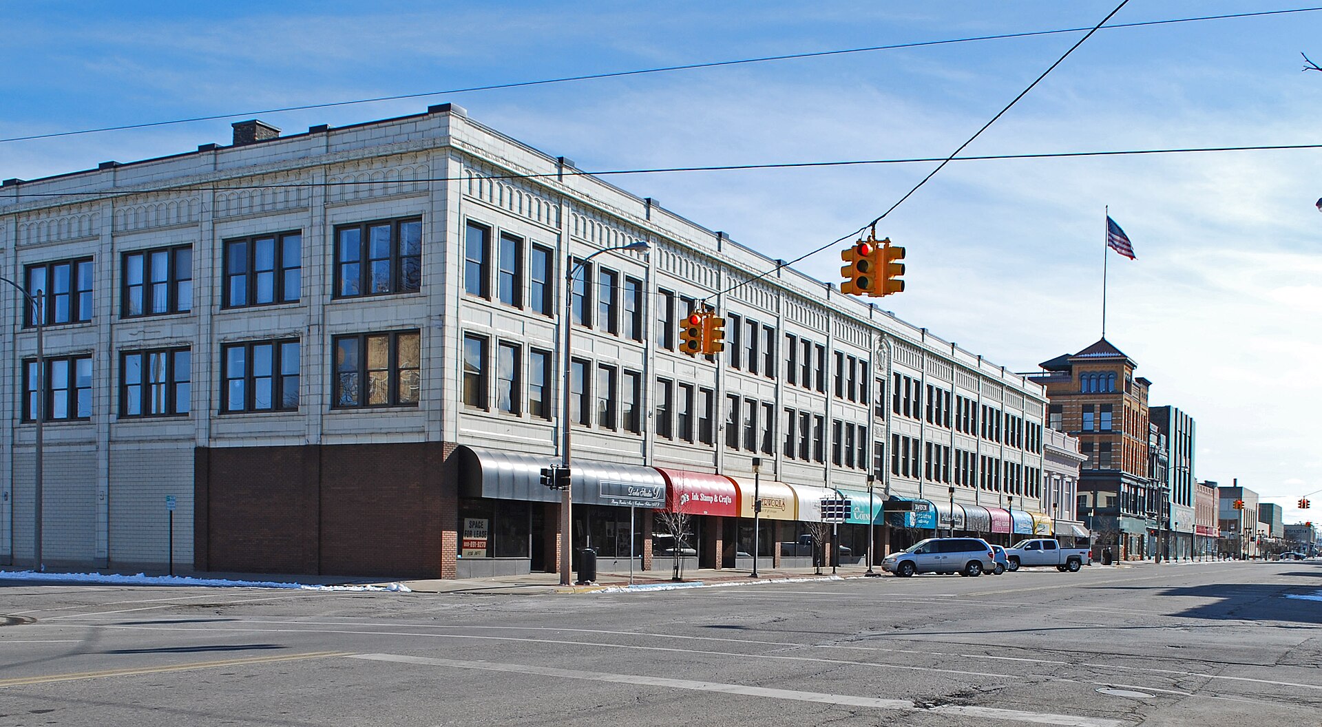 Bay City: Shipbuilding, Lumber Barons, and a River Downtown