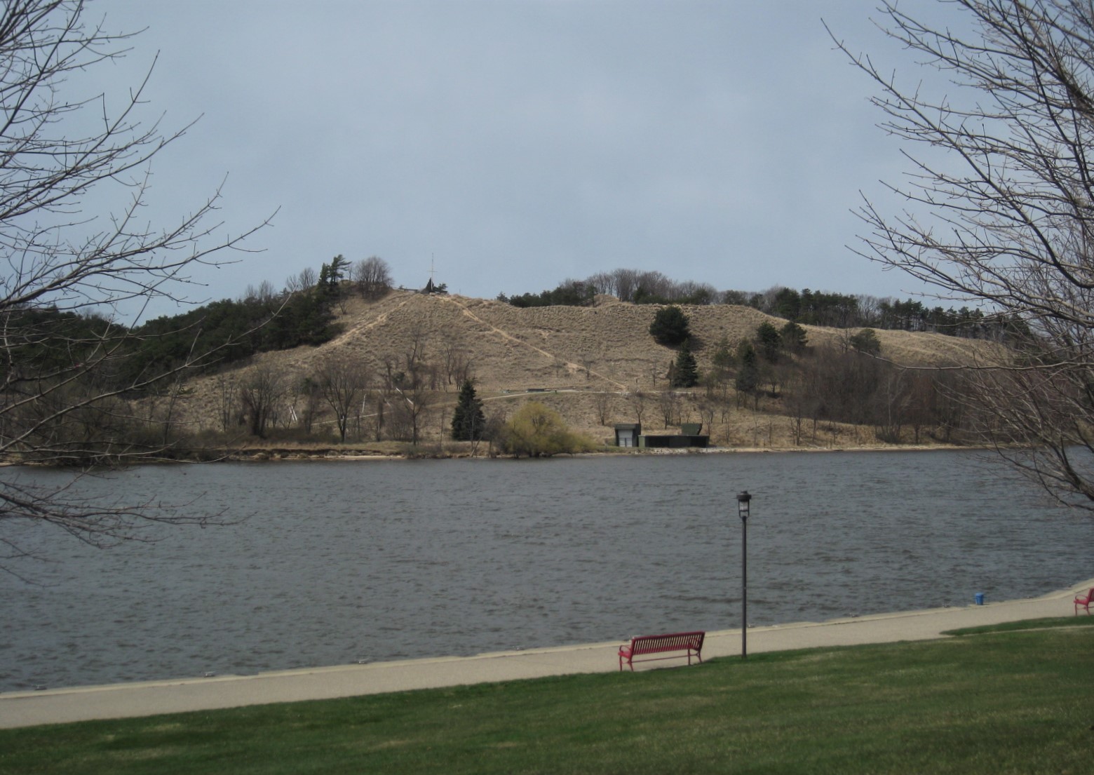 Grand Haven: A Musical Fountain and a Boardwalk Built for Sunset