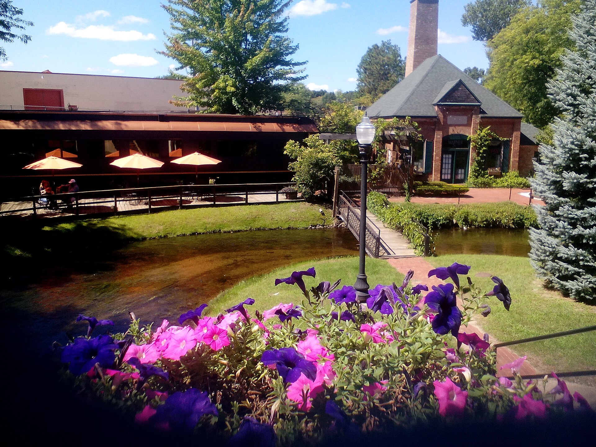 Paw Paw: An Italian Immigrant's Winery, Three Names Later