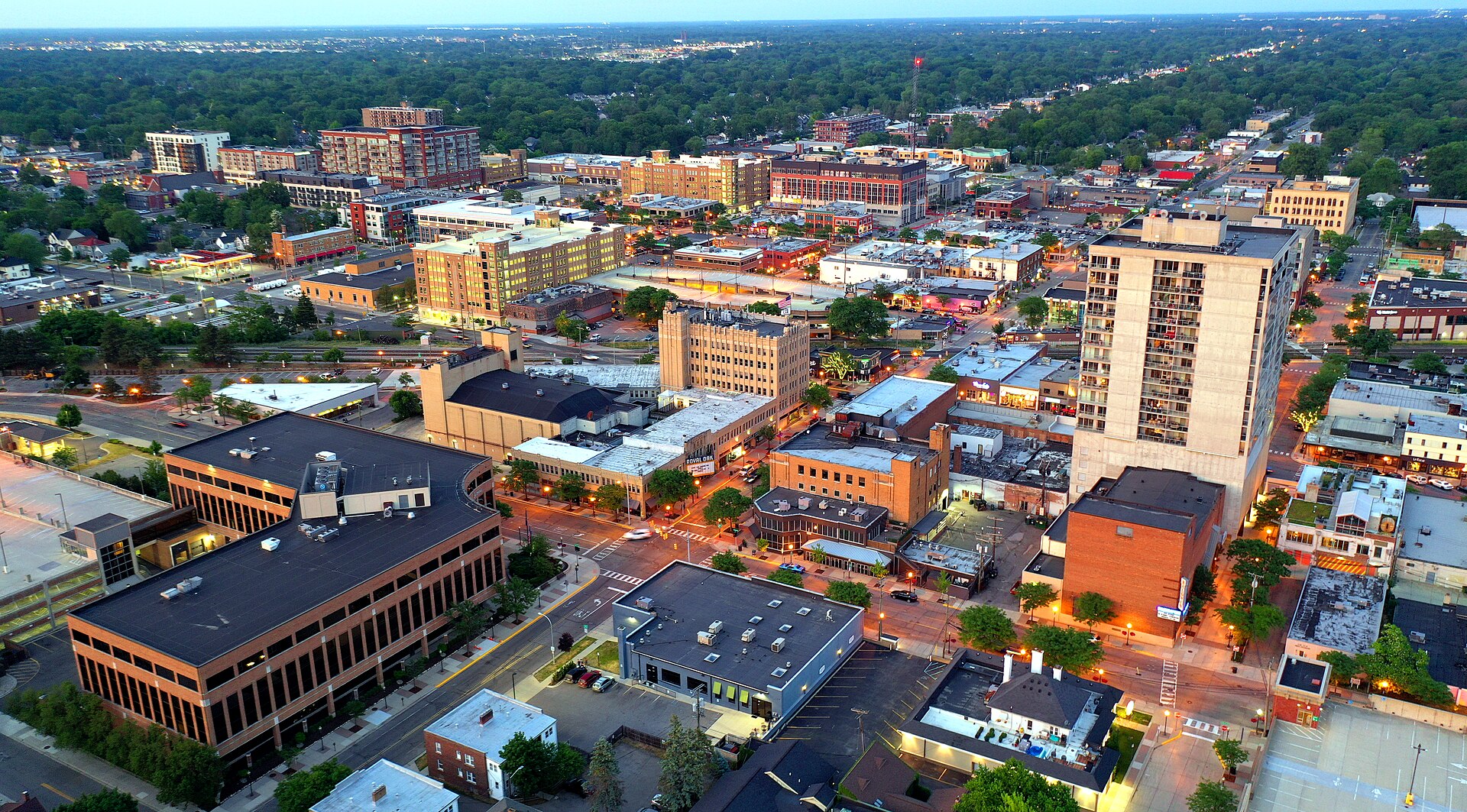 Royal Oak: A Zoo, a Farmers Market, and Detroit's Favorite Night Out