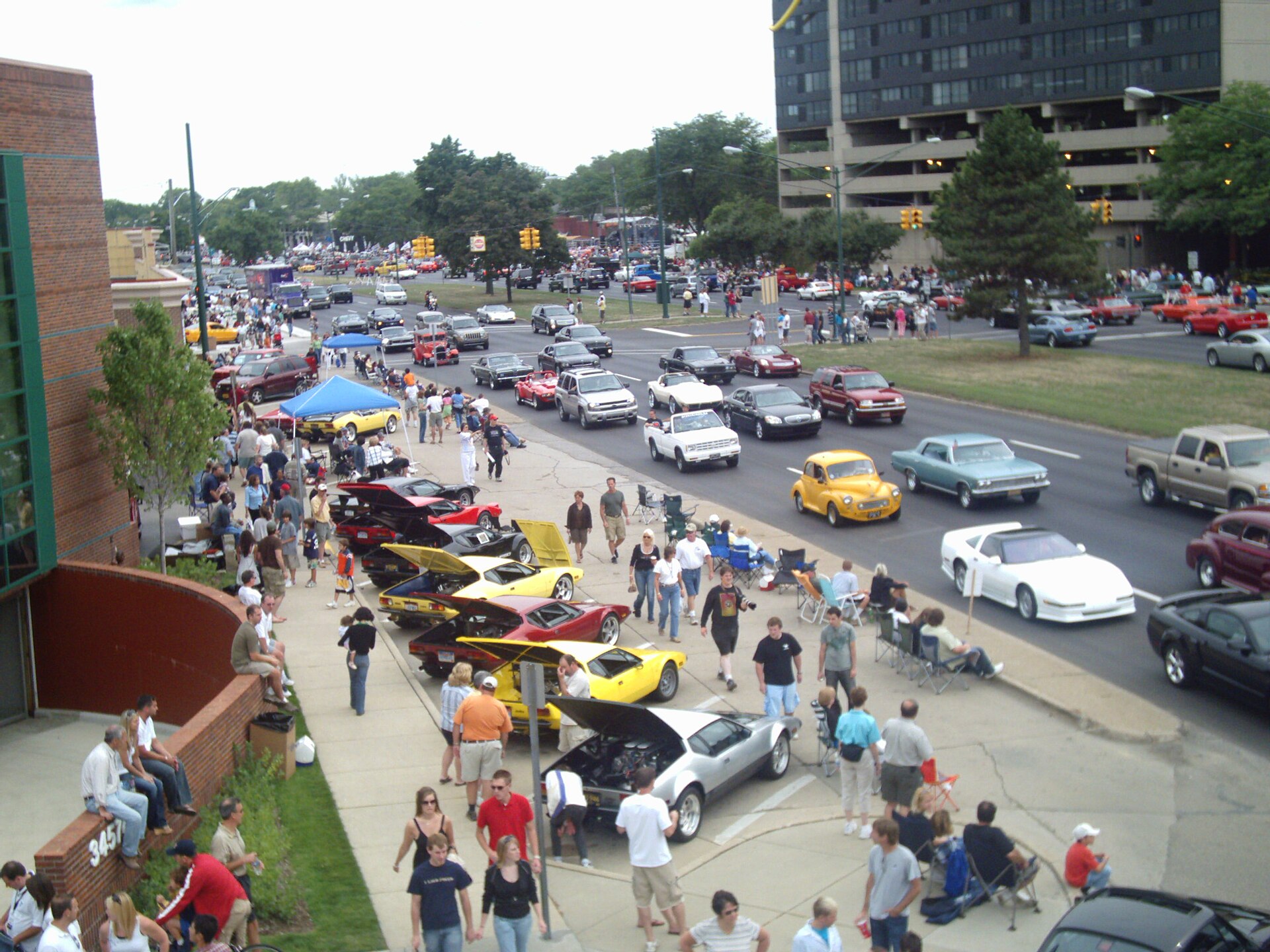 Woodward Avenue: An All-American Road